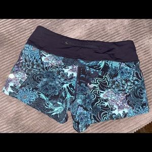 Lululemon Shorts NWOT